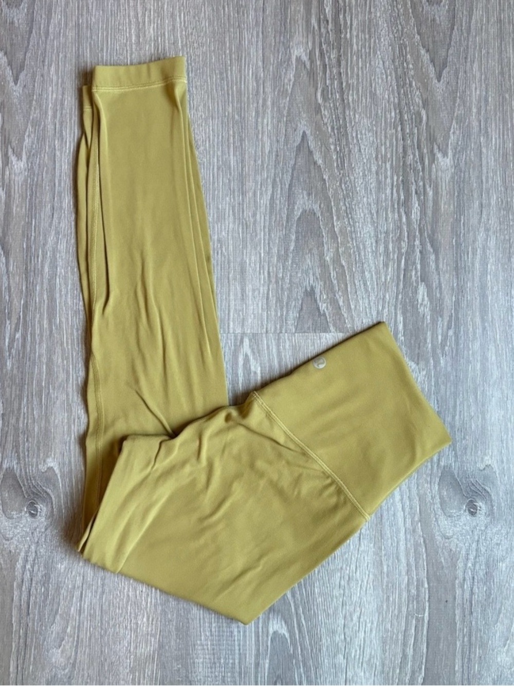 lululemon athletica Olive High-Rise Leggings - Picture 5 of 6